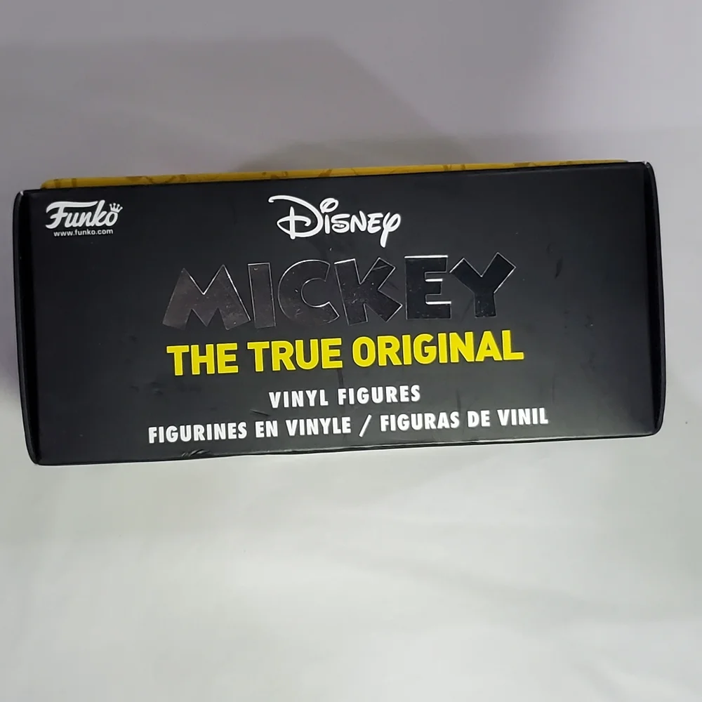 Funko Pop Disney Mickey 90 Years Mickey Mouse Convention Limited Edition *READ